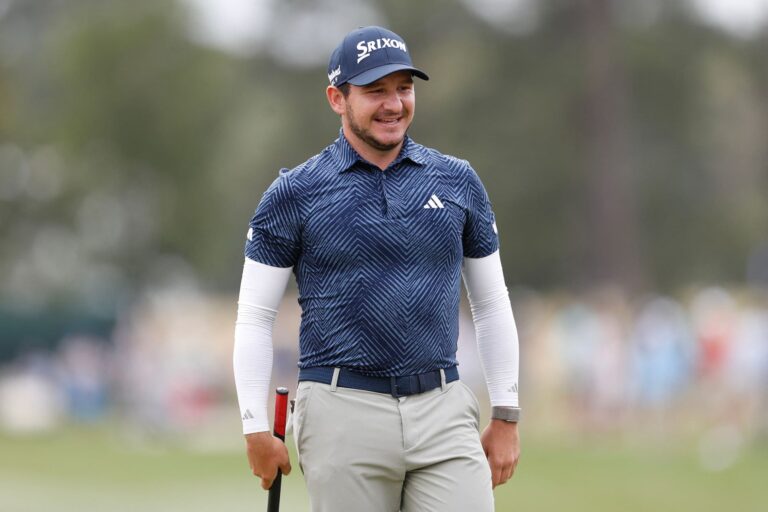 Alejandro Tosti mantuvo la tarjeta del PGA Tour tras finalizar cuarto en la escuela clasificatoria del máximo circuito de golf