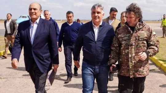 Informe del IARAF: Llaryora ajustó más que Milei sin cortar la obra pública