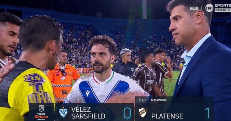 Andrés Merlos a Seba Domínguez tras la derrota de Vélez: «Prendeme fuego acá»