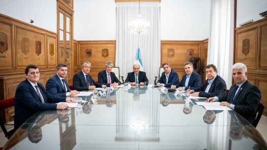 Dólar colchón: otras ocho provincias adhirieron al Régimen Simplificado de Ganancias