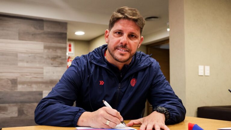 San Lorenzo ya tiene nuevo DT: quién es Damián Ayude?