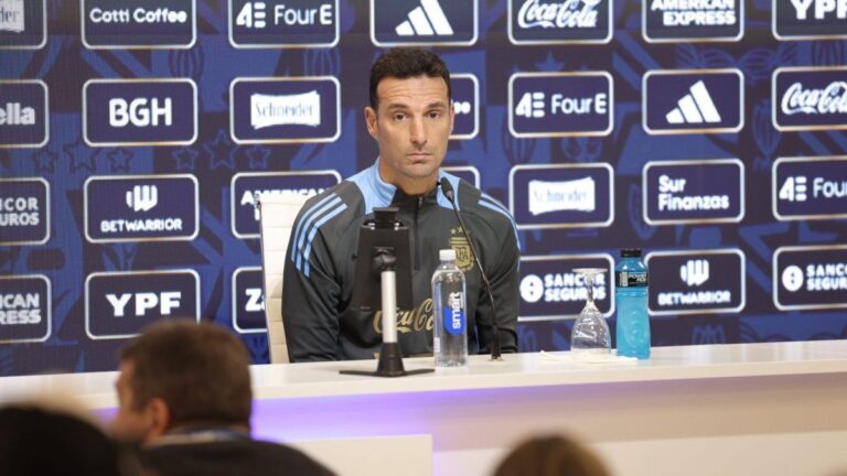 Scaloni confirmó que Messi será titular ante Colombia: «Espero que la gente disfrute»