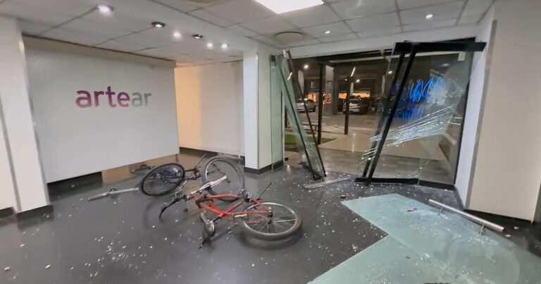 La Fiscalía imputó a tres funcionarios de La Cámpora por los destrozos en TN