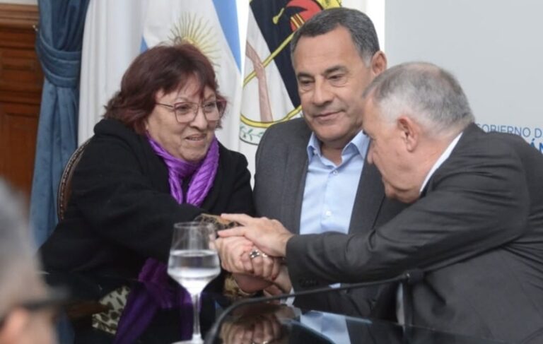 Entregando el salario: la burocracia de UPCN transa con Jaldo contra los estatales