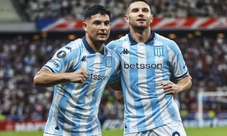 Las dos máximas estrellas de Racing se complotaron y armaron flor de escándalo contra el club