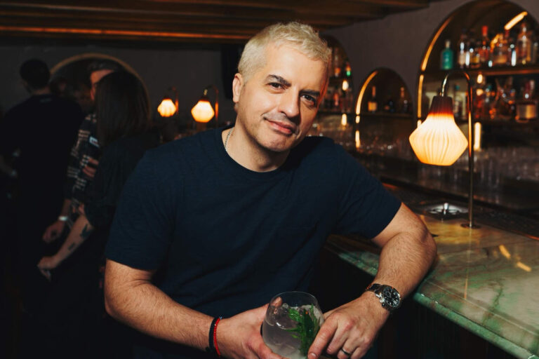 Ángel De Brito le sacó la máscara a un periodista: ‘se hace el religioso y es garca’