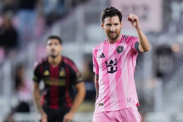 Y Lionel Messi jugó para Inter Miami: dos goles y una gran asistencia en el 4-0 ante Atlanta United