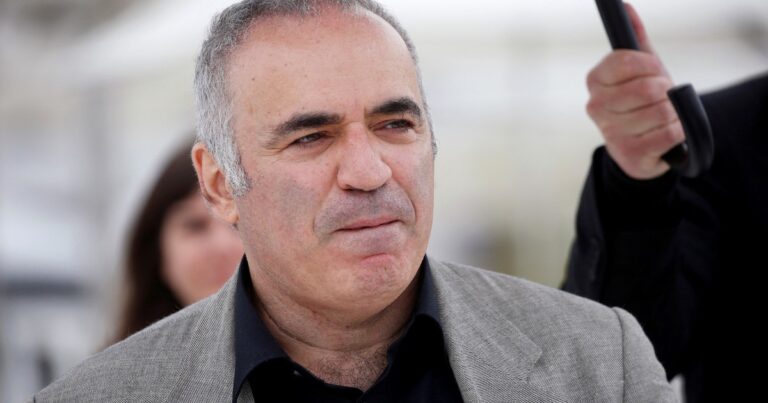 Rusia pide la detención en ausencia de una leyenda del ajedrez