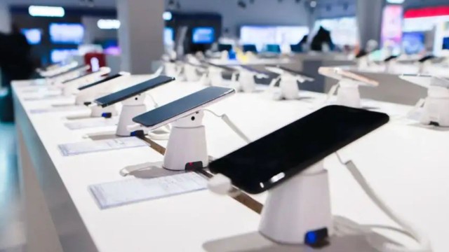 Las marcas de celulares que más bajaron de precio tras la quita de aranceles